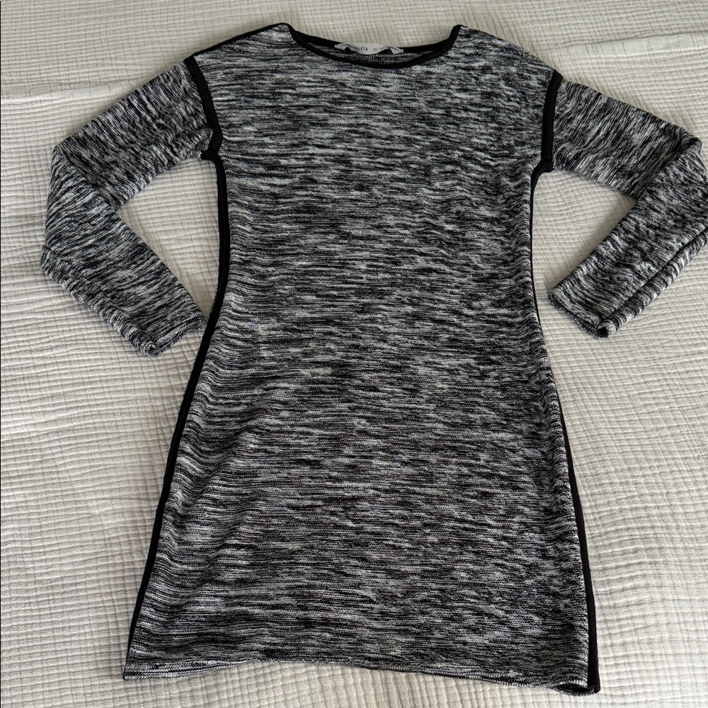 Athleta Black and Gray Long Sleeve Sweater Dress